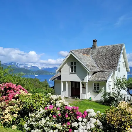 Irenegarden - Fjord View