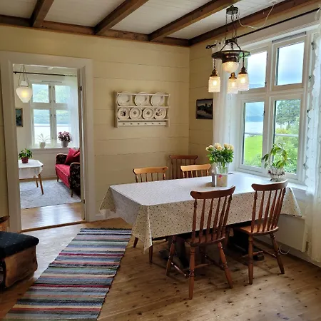 Irenegarden - Fjord View Appartement