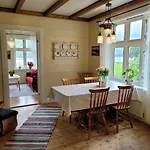 Irenegarden - Fjord View Appartement